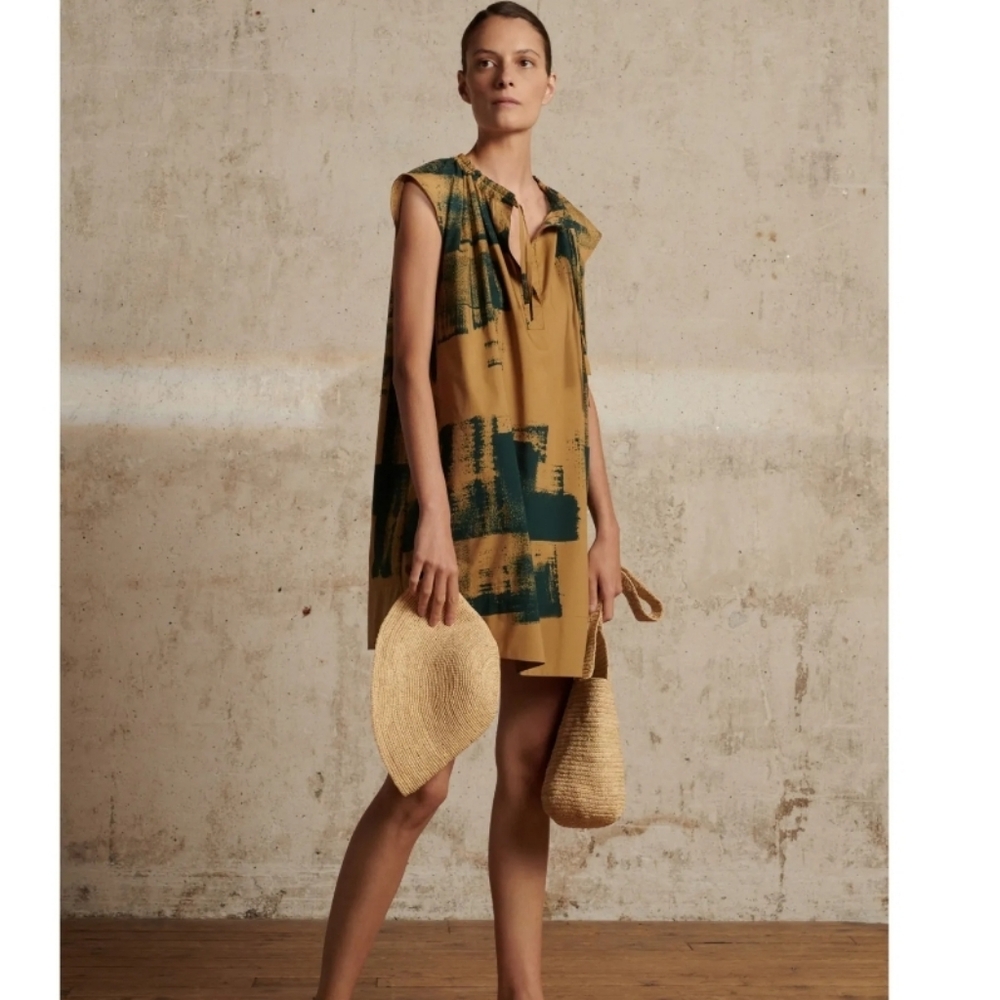 NWT Dress - Soeur